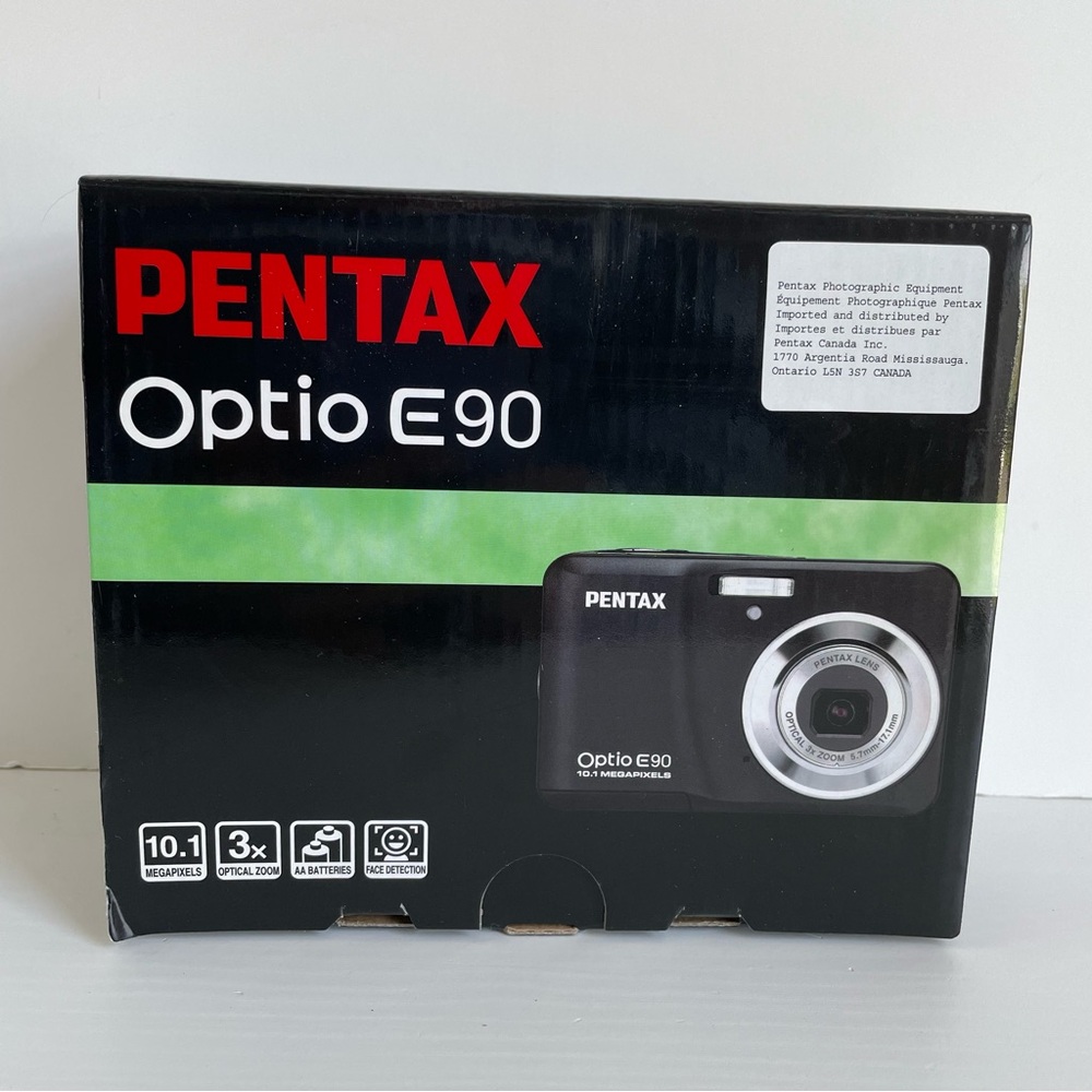 Pentax optio E90 digital camera